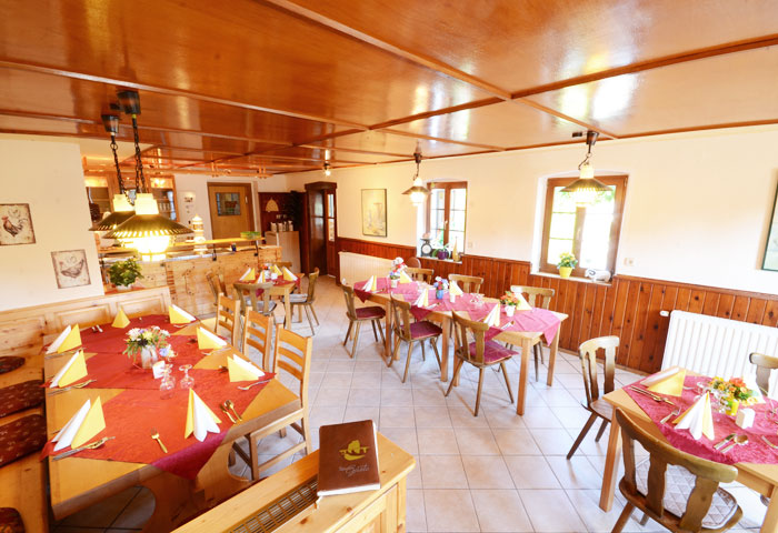 Gastraum - Gasthaus & Pension - Zur Hoffnung